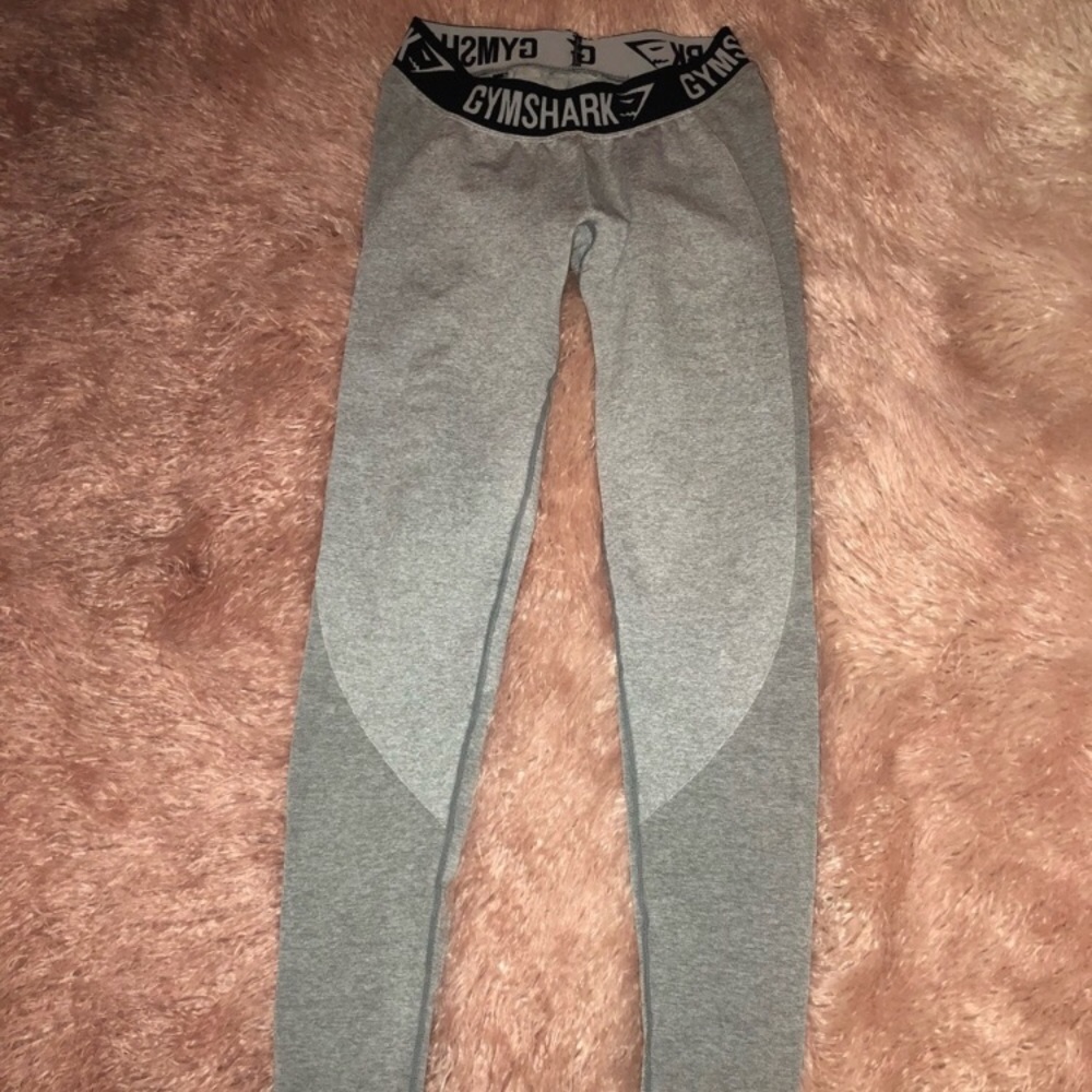 Gray Gymshark Flex Leggings
